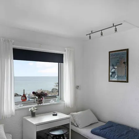 On The Bornholm Cliffs Apartment