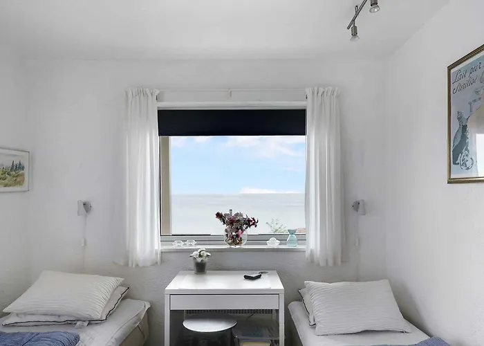 On The Bornholm Cliffs Apartment *